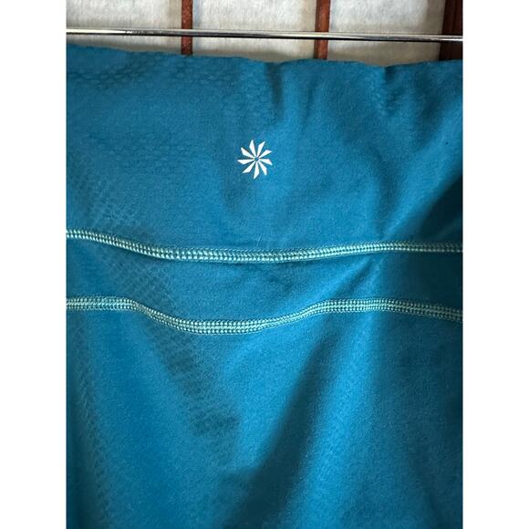 Athleta women's athletic tennis, skort in a teal or aqua blue color size Large - Picture 2 of 10